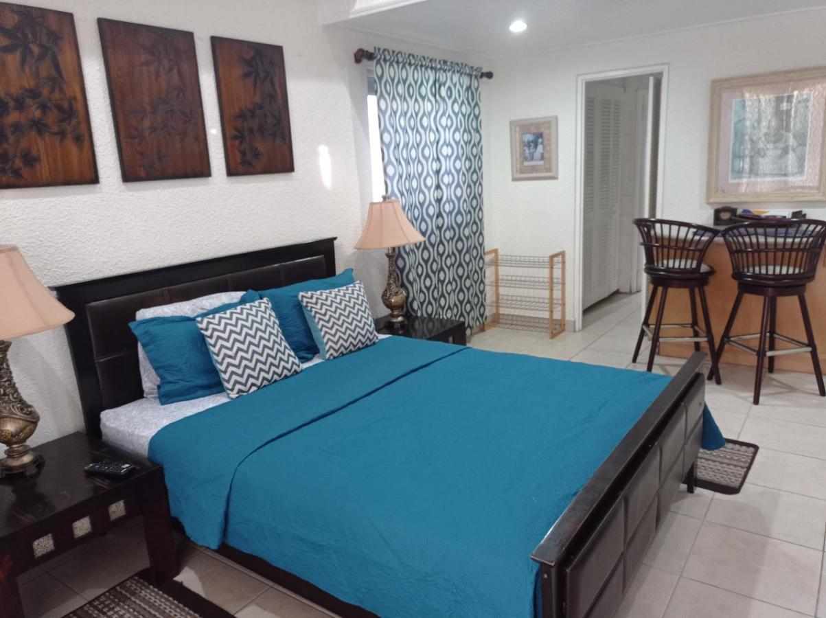 126 Friendship, Rockley Golf Club Apartment