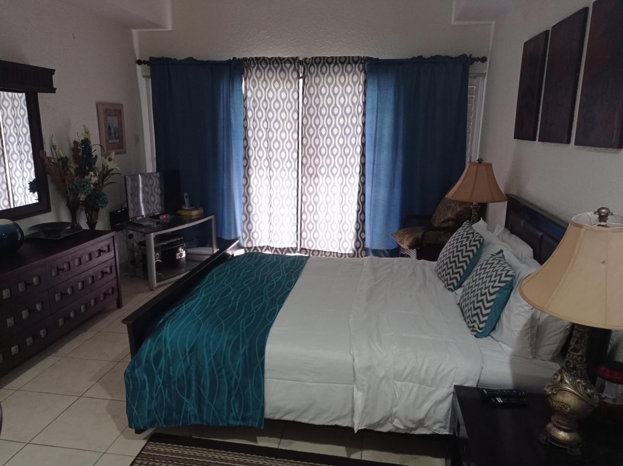 Apartment 126 Friendship, Rockley Golf Club Bridgetown